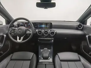 Mercedes-Benz A 2021 купить из Китая, цена 1 736 000 ₽ — Suifenhe Auto