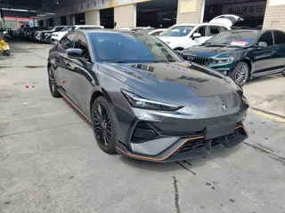 Changan UNI-V 2025 купить из Китая, цена 2 936 000 ₽ — Suifenhe Auto