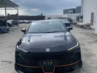 Changan UNI-V 2024 купить из Китая, цена 2 554 000 ₽ — Suifenhe Auto