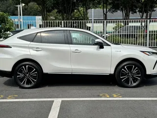 Toyota Venza 2024 купить из Китая, цена 5 997 000 ₽ — Suifenhe Auto