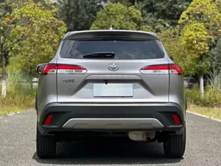 Toyota Corolla Cross 2024 купить из Китая, цена 2 904 000 ₽ — Suifenhe Auto