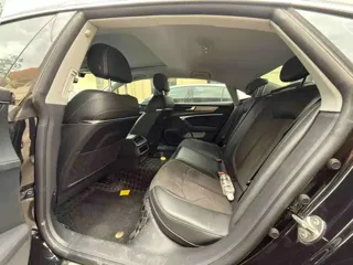Audi A7L 2024 купить из Китая, цена 5 968 000 ₽ — Suifenhe Auto