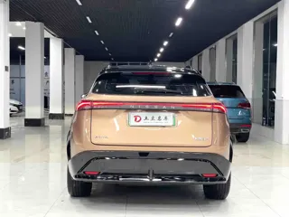 Nissan ARIYA 2022 купить из Китая, цена 5 490 000 ₽ — Suifenhe Auto