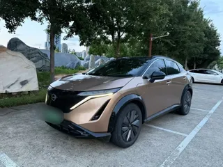 Nissan ARIYA 2022 купить из Китая, цена 5 202 000 ₽ — Suifenhe Auto