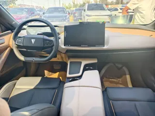 Deepal SL03 2023 купить из Китая, цена 3 182 000 ₽ — Suifenhe Auto