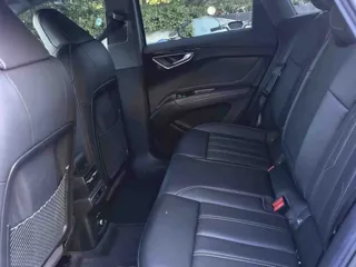 Audi Q4 e-tron 2024 купить из Китая, цена 3 691 000 ₽ — Suifenhe Auto