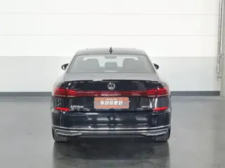 Volkswagen Passat 2024 купить из Китая, цена 3 877 000 ₽ — Suifenhe Auto