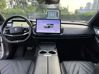 Deepal SL03 2024 купить из Китая, цена 2 968 000 ₽ — Suifenhe Auto