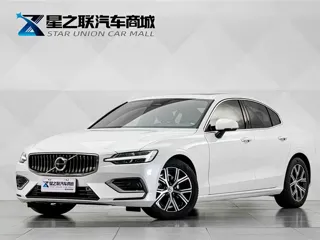 Volvo S60 2024