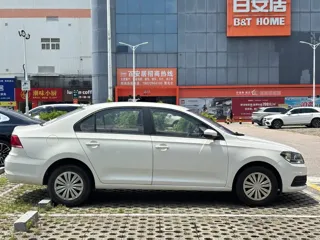 Volkswagen Santana 2021 купить из Китая, цена 1 133 000 ₽ — Suifenhe Auto