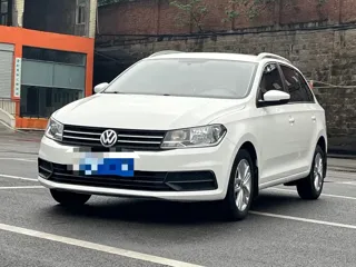 Volkswagen Santana 2020 купить из Китая, цена 1 277 000 ₽ — Suifenhe Auto