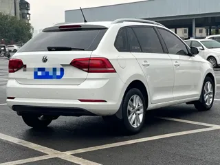Volkswagen Santana 2020 купить из Китая, цена 1 277 000 ₽ — Suifenhe Auto