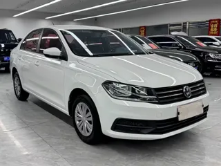 Volkswagen Santana 2020 купить из Китая, цена 1 194 000 ₽ — Suifenhe Auto