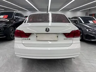 Volkswagen Santana 2020 купить из Китая, цена 1 194 000 ₽ — Suifenhe Auto