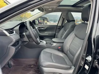 Toyota RAV4 2024 купить из Китая, цена 3 794 000 ₽ — Suifenhe Auto