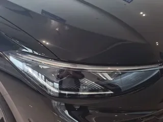 Volkswagen Passat 2024 купить из Китая, цена 4 325 000 ₽ — Suifenhe Auto