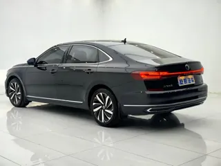 Volkswagen Passat 2024 купить из Китая, цена 3 877 000 ₽ — Suifenhe Auto
