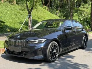 BMW i3 2024