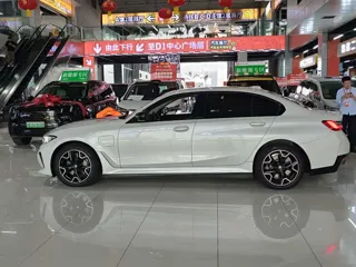 BMW i3 2023 купить из Китая, цена 5 217 000 ₽ — Suifenhe Auto