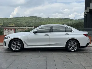 BMW i3 2026 купить из Китая, цена 4 783 000 ₽ — Suifenhe Auto