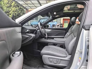 Deepal S05 2025 купить из Китая, цена 3 287 000 ₽ — Suifenhe Auto