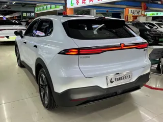 Deepal S05 2025 купить из Китая, цена 3 183 000 ₽ — Suifenhe Auto