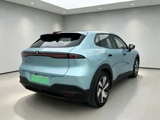 Deepal S05 2024 купить из Китая, цена 3 178 000 ₽ — Suifenhe Auto