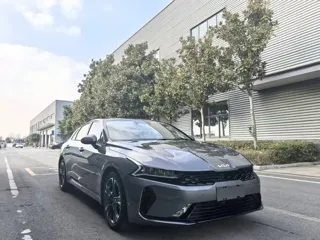 Kia K5 2024 купить из Китая, цена 2 960 000 ₽ — Suifenhe Auto