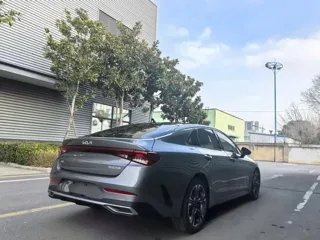 Kia K5 2024 купить из Китая, цена 2 960 000 ₽ — Suifenhe Auto
