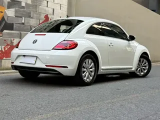 Volkswagen Beetle 2019 купить из Китая, цена 1 710 000 ₽ — Suifenhe Auto