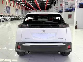 Peugeot 2008 2022 купить из Китая, цена 1 338 000 ₽ — Suifenhe Auto
