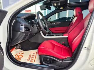 Jaguar XE 2025 купить из Китая, цена 4 358 000 ₽ — Suifenhe Auto