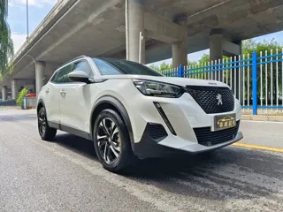 Peugeot 2008 2021 купить из Китая, цена 1 302 000 ₽ — Suifenhe Auto