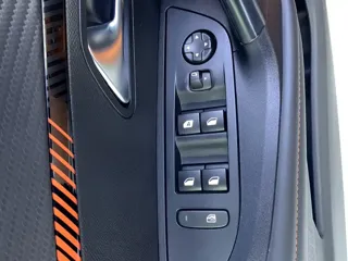 Peugeot 2008 2022 купить из Китая, цена 1 305 000 ₽ — Suifenhe Auto