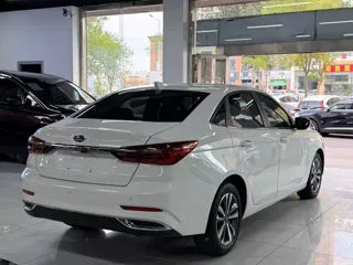 Ford Escort 2021 купить из Китая, цена 1 303 000 ₽ — Suifenhe Auto