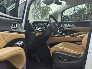 Denza Denza 2024 купить из Китая, цена 5 946 000 ₽ — Suifenhe Auto