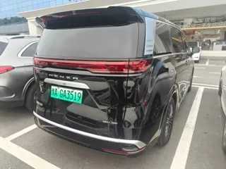 Denza Denza 2026 купить из Китая, цена 6 558 000 ₽ — Suifenhe Auto