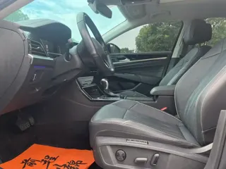 Volkswagen Passat 2024 купить из Китая, цена 3 893 000 ₽ — Suifenhe Auto