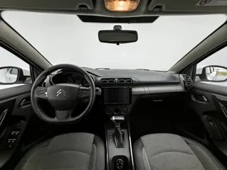 Citroen C3-XR 2021 купить из Китая, цена 1 102 000 ₽ — Suifenhe Auto