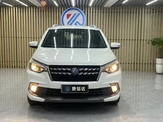 Venucia T70 2019 купить из Китая, цена 1 684 000 ₽ — Suifenhe Auto
