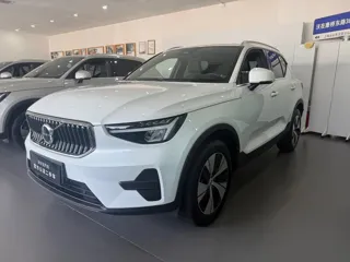 Volvo XC40 2024 купить из Китая, цена 2 964 000 ₽ — Suifenhe Auto