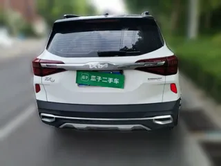 Kia KX3 2021 купить из Китая, цена 1 702 000 ₽ — Suifenhe Auto