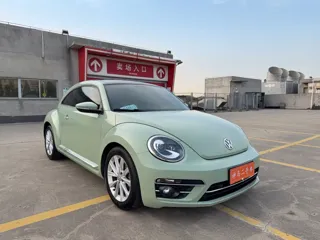 Volkswagen Beetle 2018 купить из Китая, цена 1 694 000 ₽ — Suifenhe Auto