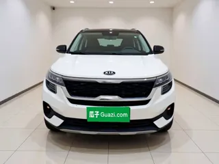 Kia KX3 2020 купить из Китая, цена 1 371 000 ₽ — Suifenhe Auto