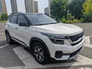 Kia KX3 2023 купить из Китая, цена 1 696 000 ₽ — Suifenhe Auto
