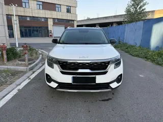 Kia KX3 2022 купить из Китая, цена 1 712 000 ₽ — Suifenhe Auto