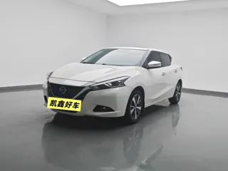 Nissan Lannia 2021 купить из Китая, цена 1 439 000 ₽ — Suifenhe Auto