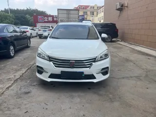 Roewe 360 2018 купить из Китая, цена 1 093 000 ₽ — Suifenhe Auto