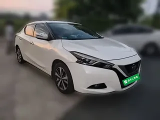 Nissan Lannia 2018 купить из Китая, цена 1 309 000 ₽ — Suifenhe Auto