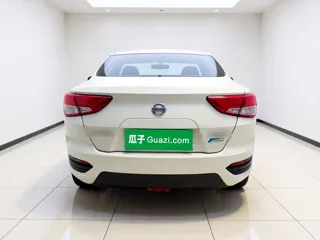 Nissan Lannia 2018 купить из Китая, цена 1 279 000 ₽ — Suifenhe Auto